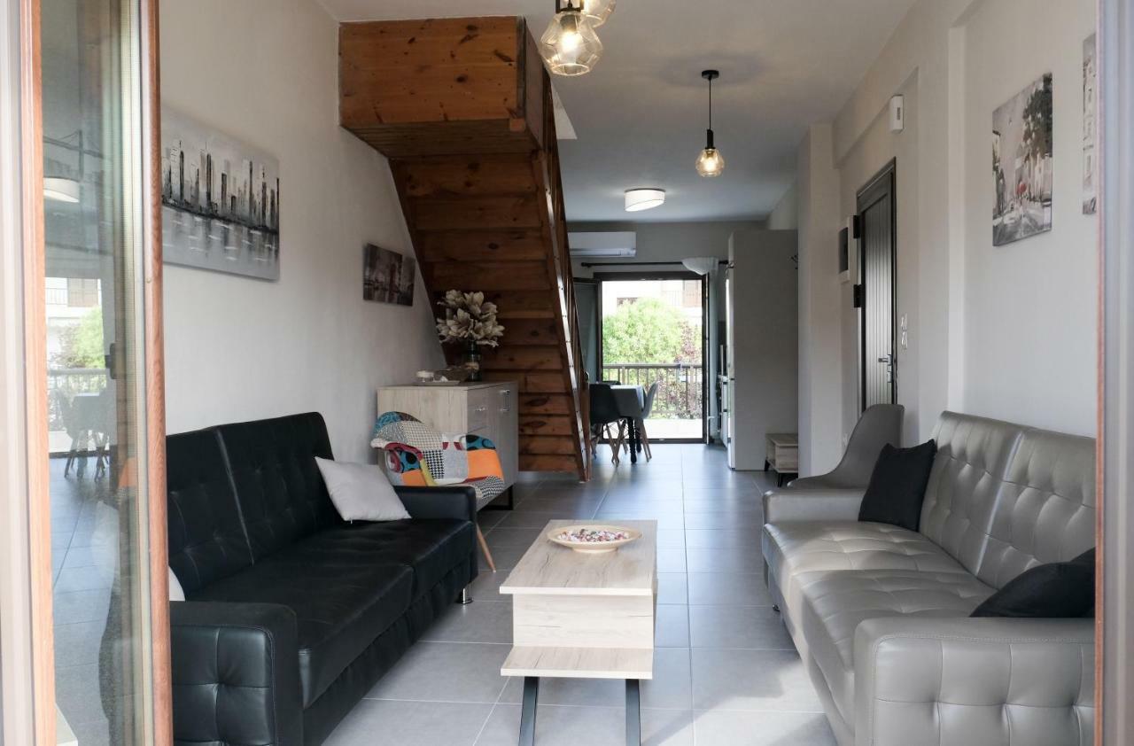 Simon' S Summer House Сиври Экстерьер фото