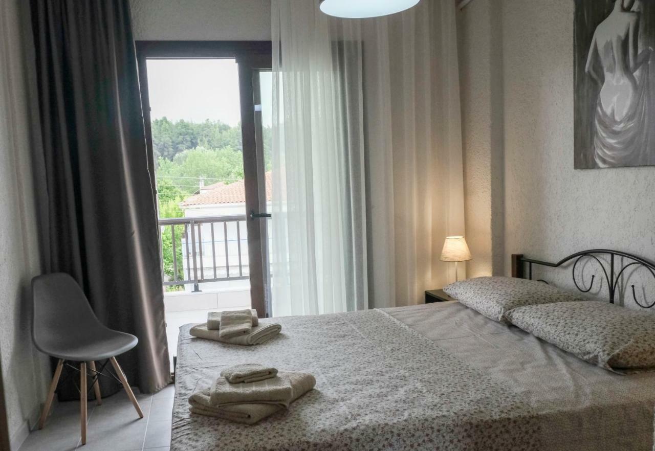 Simon' S Summer House Сиври Экстерьер фото