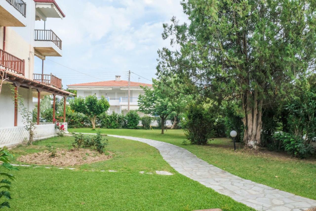 Simon' S Summer House Сиври Экстерьер фото